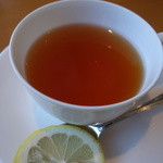 TRATTORIA La Wasabi - レモンがいい具合の紅茶！