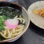 麺賊 - わかめうどん（小）