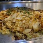 Honkaku Hiroshima Okonomiyaki Tanimoto - 