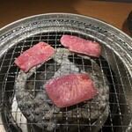 Sumibi Yakiniku Gyuu San Dou - 