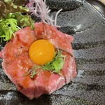 ゑびや大食堂 - ローストビーフ丼