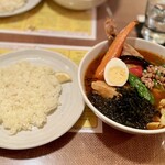 MEDICINEMAN - チキンカレー HOT2
                        岩のり・オクラ納豆トッピング