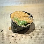 鮨 西崎 - ■あん肝巻き
      ただでさえ、スペシャリテとも言えるあん肝ですが、さらに旬ですからねぇ。問答無用でしょう。