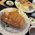 とんかつ カレー 食堂 えがお - 