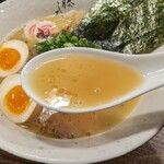 麺屋 藤しろ - 軽やかな雰囲気