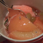 レストランよねむら - 桃のコンポート