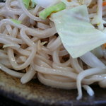 肉汁うどん　肉汁や - 武蔵野うどんそのものの麺