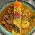 スパイシーカリーハウス 銀座半月 - 