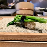 鮨トキドキ串 海老虎 - 菜の花のおひたし