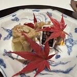 TOMONO - 【 香箱蟹のシュウマイ 】