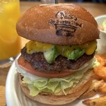 The Burger Stand N’s - 肉汁溢れるパティが美味過ぎる"(∩>ω<∩)"