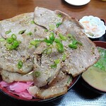 Donya Waka - 志布志トン助丼1210円