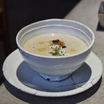 ASAKO IWAYANAGI SALON DE THE - 菊芋のスープ