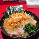 家系ラーメン 王道家直伝 - 