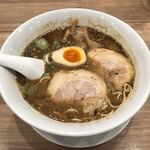 らーめんと石焼めし 若虎 - 料理写真:黒らーめん