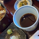 蕎麦家 わたなべ - 汁は濃いめ