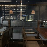 R restaurant & bar - 