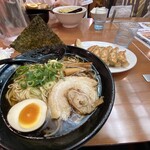 Ebitonkotsu Ramen Haruki - 