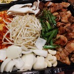 韓国家庭料理・焼肉 おしお - サムギョプサル