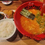 ラー麺 ずんどう屋 近江八幡店 - 