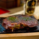 浅井 - 「ねぎすじ」 パリパリの羽根が、見た目以上に香ばしくてマストな1枚！醤油の香ばしさがいいーーー*\(๑´▽`๑)/♡*