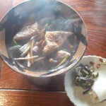 武兵エそば - 月山モルトポークつけそば(1,300円也) ここだけのオリジナルつけダレは熱々で美味い！