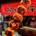 つる屋 - しょうゆ味みたらし団子120円