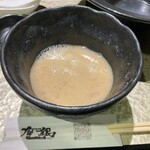 Tori Soba Za Gin - 〆のスープ割り　※こちらのお店は、器を渡して、そこにスープを入れて貰います