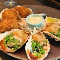 梅田 ワーフ - カキフライと焼き牡蠣