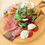 ブラカリイタリア料理店 - 