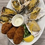 8TH SEA OYSTER Bar - 