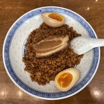 Shinki - 豚角煮と味玉乗せ醤油チャーハン