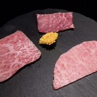 焼肉 Meat it - サブトン　リブロース　ハラミ