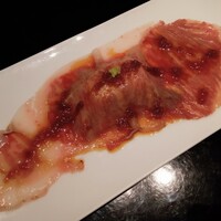 焼肉 Meat it - 大判サーロインな握り　タレが美味しい〜