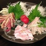 Shimonishigawamachi Sakaba Haneguro - 鶏刺3種盛り