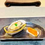 Kagurazaka Sushi Yasaka - 三重県牡蠣、カラスミ