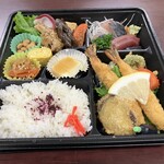 芳味 - 松花堂弁当（上）お刺身入り