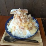 カルディー - アップルシナモンパイかき氷
