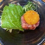 炭火焼肉 キョロちゃん - 炙りユッケ