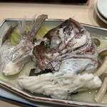 鮨綴 - 昆布とねぎが効いている