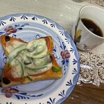 小さなパン小屋 一休 - ピザトースト風