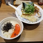 Rock’anDo - ねぎ中華そば＋マキシマムこいたまごのTKG