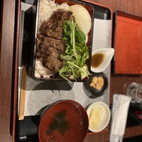 肉匠 牛虎 西中島店 - 