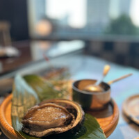 横浜瀬里奈 ステーキドーム - 