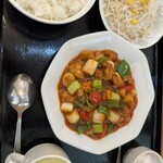 北京菜館 - 鶏肉の唐辛子炒め