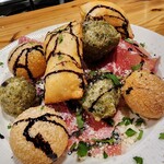 金剛商店138番地 - 