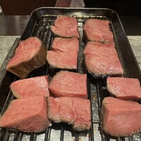 肉割烹 SHUN - 
