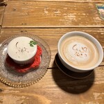 ハティフナット - ほんわかカフェラテ715円
            贅沢生チョコ焼き715円
            