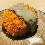 Usagi - 蟹クリームコロッケ、蟹味噌ソース