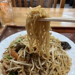 中国家庭料理 貴楽 - 豚肉と野菜の焼きそば